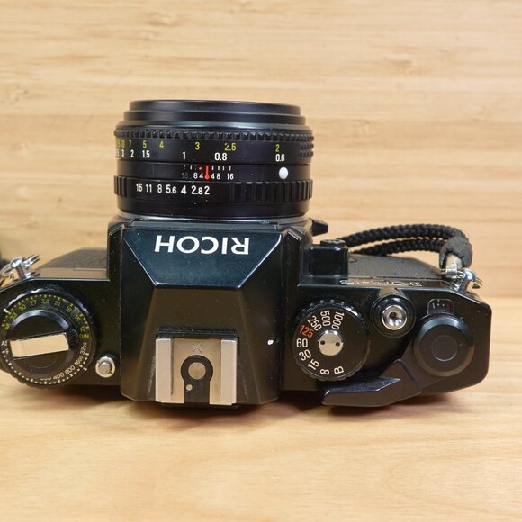 Ricoh KR-5 Super Film Camera / 35mm SLR / Rikenon 50mm f/2 Lens / Made in Japan - Picture 6 of 8